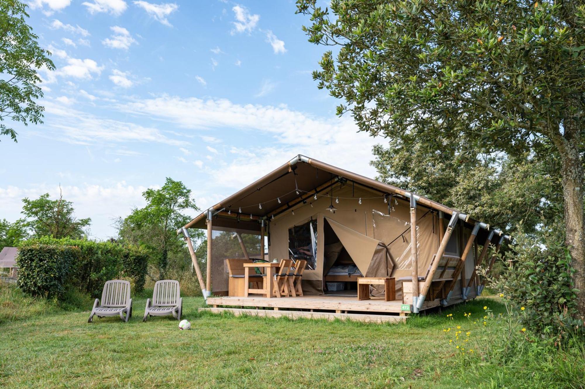 Camping Rcn La Ferme Du Latois Coex Exterior photo